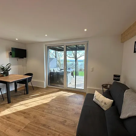 דירה Mit Und Alpenblick *