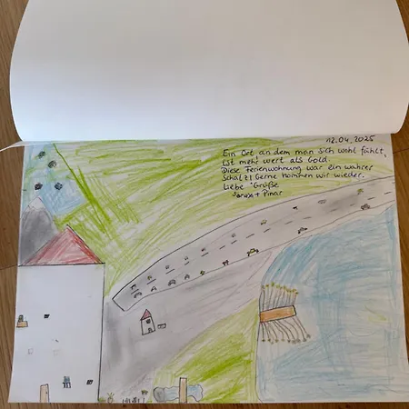 Mit Und Alpenblick *